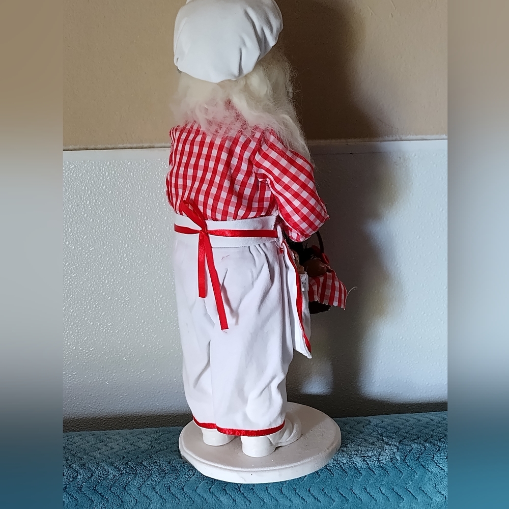 Chef Santa. - Picture 2 of 7